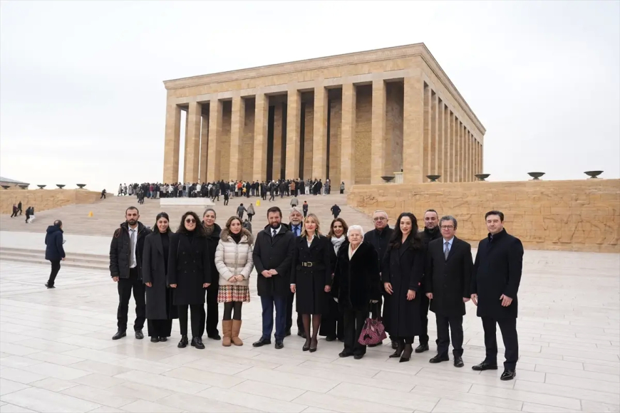 TİKAV’dan 27. yılında Anıtkabir’e anlamlı ziyaret