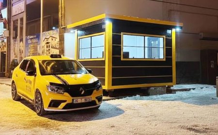 Karmod’dan Sarıkamış’a Özel Yalıtımlı Taksi Durağı Kabinleri