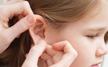 Çocuklarda kulakta sıvı birikimi sessiz ilerleyebiliyor
