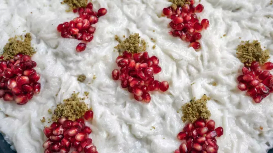 Ramazan’ın Tatlı Tehlikesi: Güllaç Nasıl Bozulur, Ne Zaman Tüketilmeli?