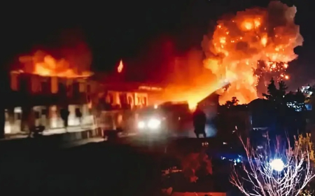 Kabil’de geceyi patlamalar aydınlattı: Pakistan’dan hava saldırısı iddiası