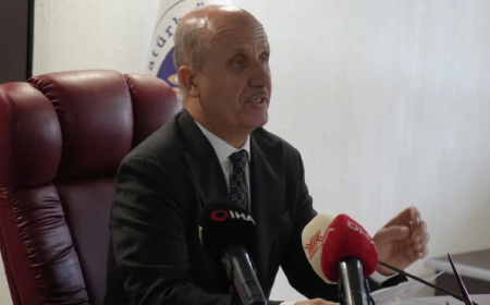 Üniversitelerde '3 Yıl' Hamlesi :YÖK Başkanı'ndan dikkat çeken açıklama