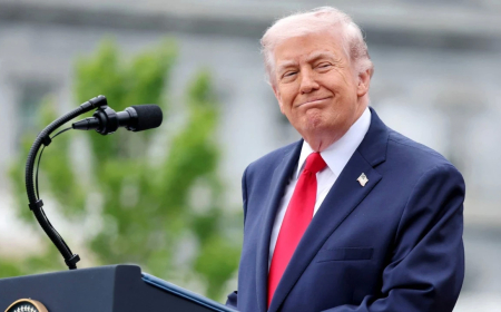 Enerjide "Hürmüz" Alarmı: Trump Devleri Topladı, İran’da Dolar Rekor Kırdı!