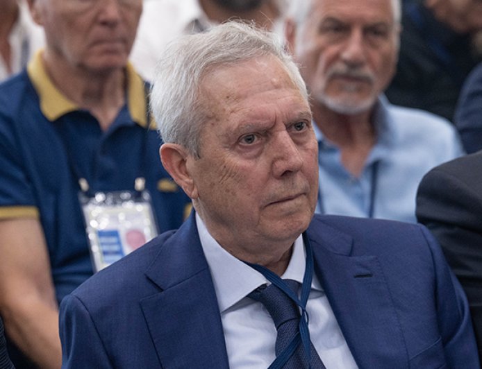 FENERBAHÇE’DE SEÇİM DEPREMİ: AZİZ YILDIRIM SESSİZLİĞİNİ BOZDU!