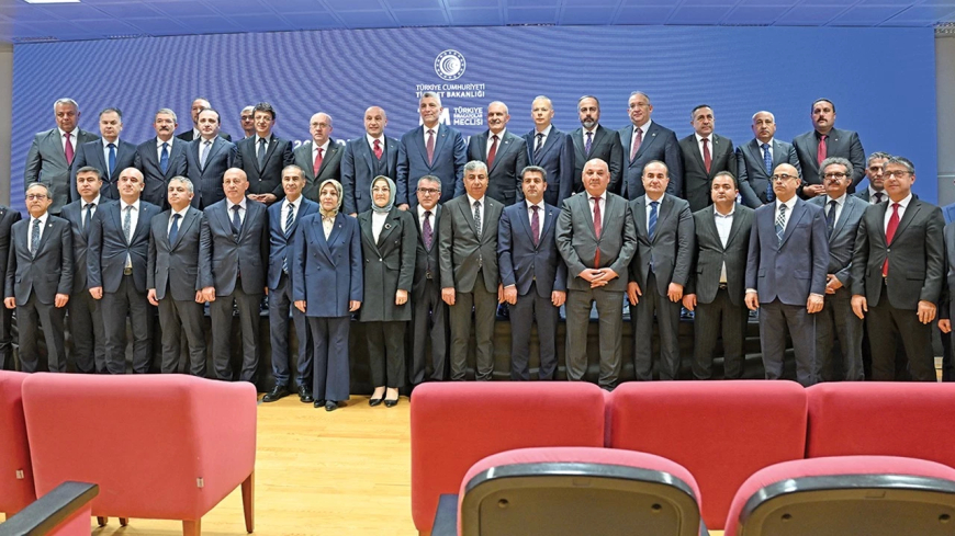 İhracatta Kan Kaybı Sürerken, Dev Şirketten Halka Arz Onayı!