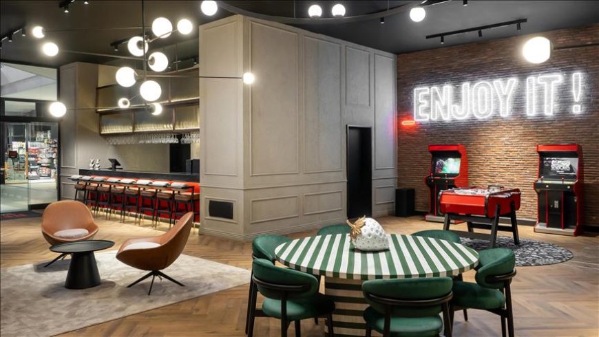 İzmir’de "RED" Dönemi Başladı: Radisson RED İzmir Point Bornova Kapılarını Açtı