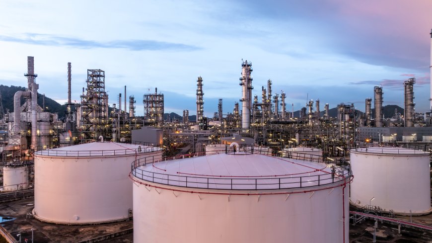 Türkiye’nin Nisan Ayı Petrol İthalatı %2,2 Arttı: En Büyük Pay Rusya’nın