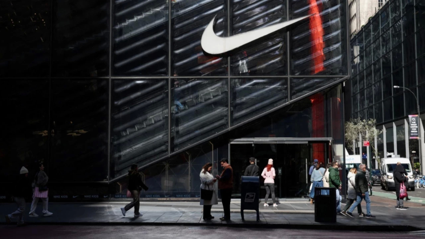 Nike'ta Teknoloji Depremi: 1400 Çalışanla Yollar Ayrılıyor