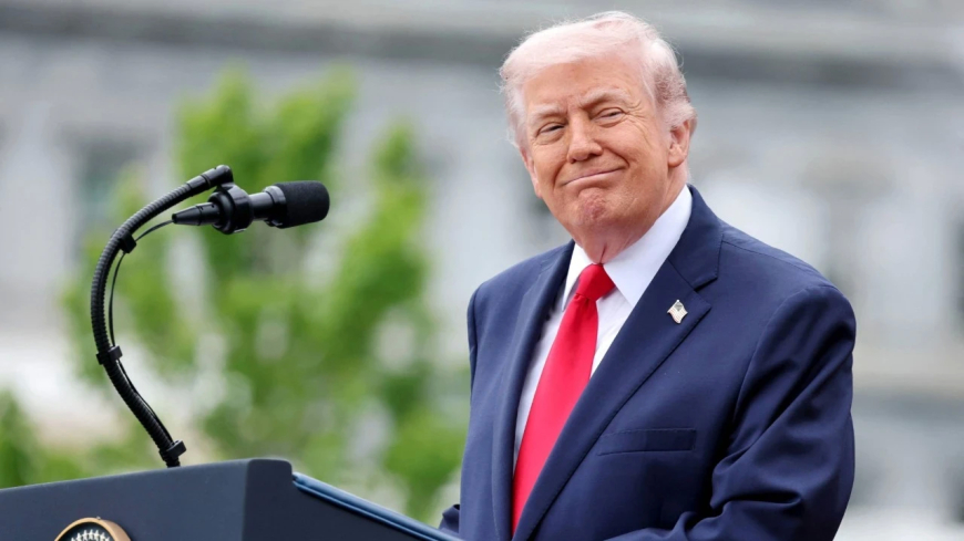 Enerjide "Hürmüz" Alarmı: Trump Devleri Topladı, İran’da Dolar Rekor Kırdı!