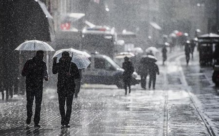 Hafta Sonu Planlarına "Yağmur" Engeli: Meteoroloji’den 4 Bölgeye Kritik Uyarı!