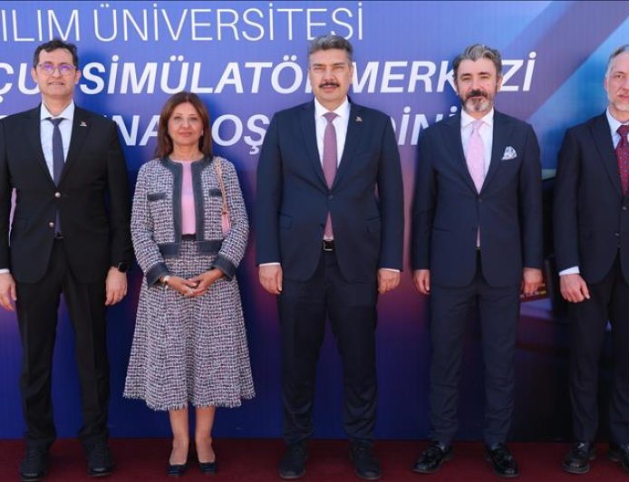Atılım Üniversitesi’nde Geleceğin Pilotları İçin Dev Adım: Uçuş Simülatör Merkezi Açıldı