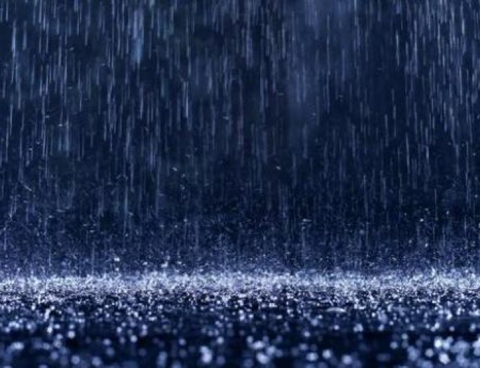 Meteoroloji'den Yeni Haftaya "Sarı Kodlu" Başlangıç: 10 İle Kuvvetli Sağanak Uyarısı