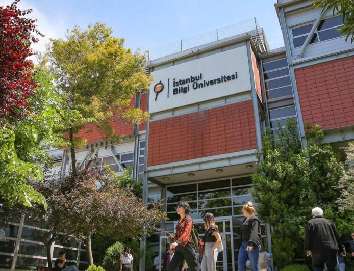 İstanbul Bilgi Üniversitesi’nin Faaliyet İzni Kaldırıldı: Öğrenciler Mimar Sinan Üniversitesi’ne Devam Edecek