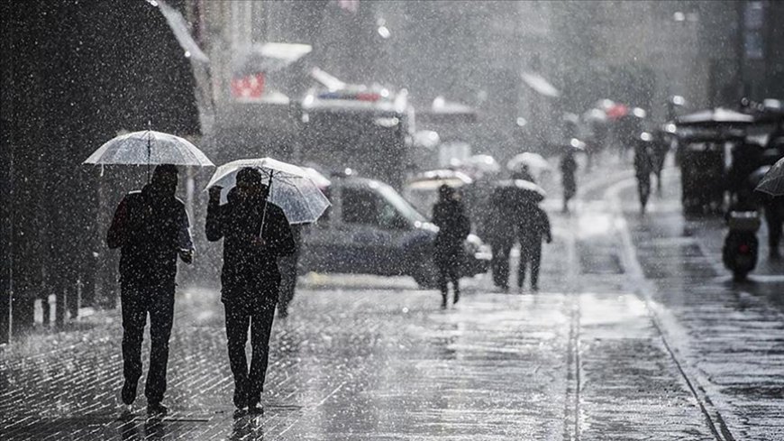 İstanbul'da Hava Durumu Tersine Dönüyor: Hafta Sonu Planı Yapanlara AKOM'dan Kritik Uyarı