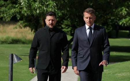 G7 Zirvesi'nde dikkat çeken anlar: Açık kalan mikrofonlar liderlerin konuşmasını ortaya çıkardı