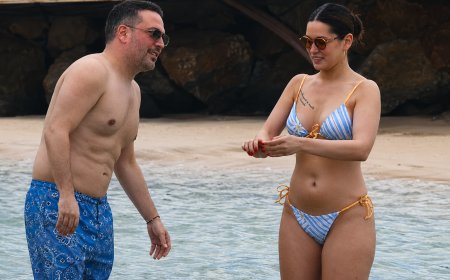 Oğuzhan Koç ile Hazal Subaşı'nın Alaçatı tatilinde dikkat çeken detay