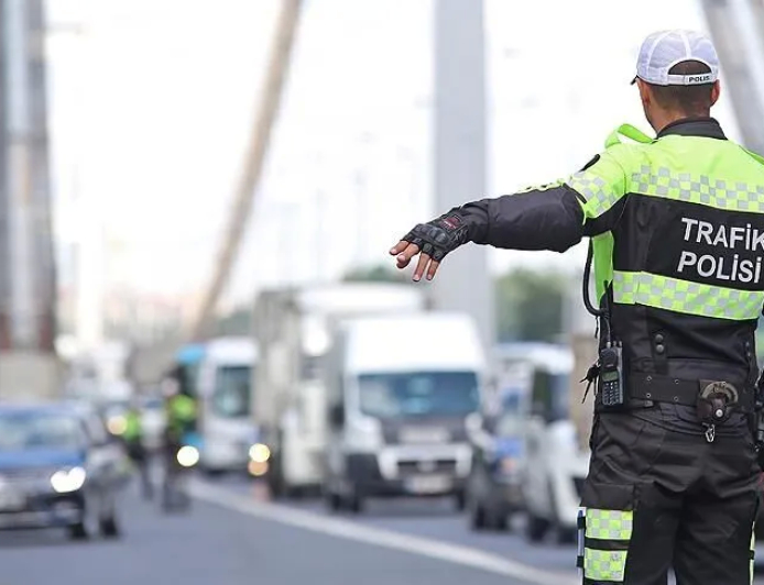 Milyonlarca Sürücü İçin Dönüm Noktası: Kesinleşmeyen Trafik Cezasına Ödeme Emri Gönderilemeyecek!