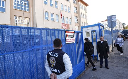 81 İlde Düğmeye Basıldı: Okullara 30 Bin Yeni Güvenlik Görevlisi Alınacak!