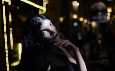 ÇOCUKLUĞUNDA ZORBALIĞA UĞRADI, ŞİMDİ “AVATAR KADIN” OLARAK FARK YARATIYOR