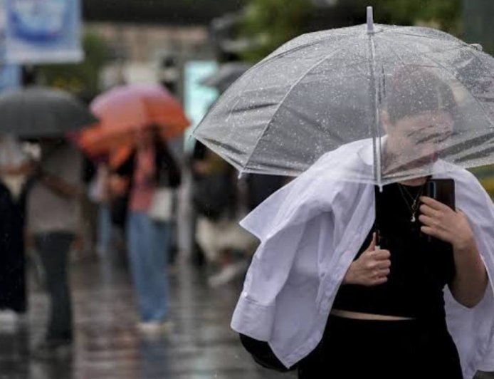 Meteoroloji’den İstanbul Dahil Birçok İl İçin Alarm: Kuvvetli Yağış ve Sert Rüzgar Geliyor